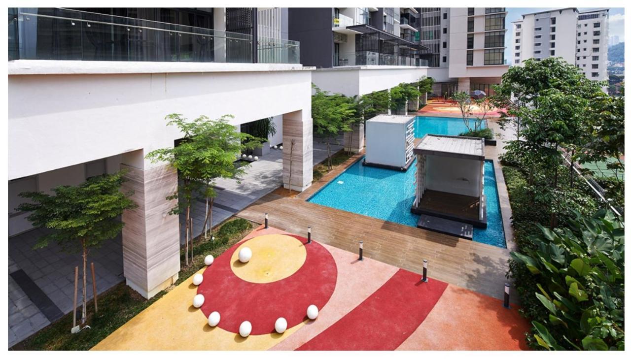 Pangsapuri The Elements Ampang Infinity Pool Kuala Lumpur