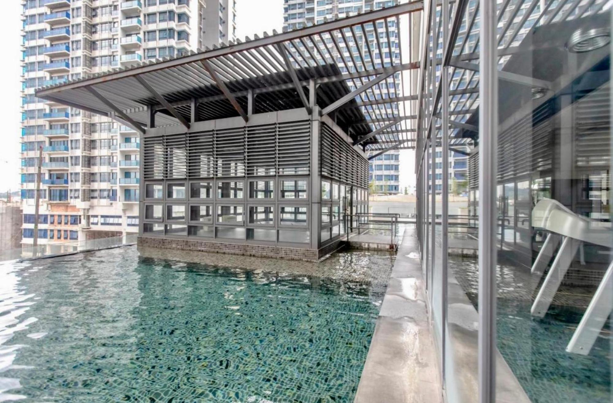 Pangsapuri The Elements Ampang Infinity Pool *